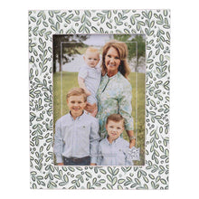 Load image into Gallery viewer, Garden Vine Frame
